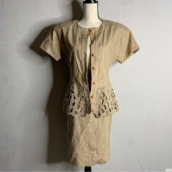 Pia Rucci Women’s Tan Vintage Two Piece Skirt Suit & Blazer Set - Picture 5 of 16